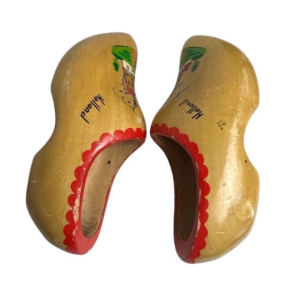 Vintage Hand Painted Holland Windmill Wooden Dutch Clogs - Picture 5 of 16
